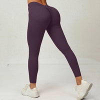 Legging Bresilien Anti Cellulite violet sculptant, confortable et effet amincissant parfait pour toutes activités.