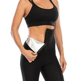 Femme portant le Legging de Sudation Anti Cellulite noir avec technologie de sudation pour affiner la silhouette.