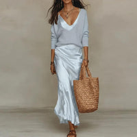 Ensemble Femme Pull Col V et Jupe Satin Fluide