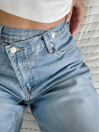 Jean large droit délavé troué à boutons – Bleu Ciel