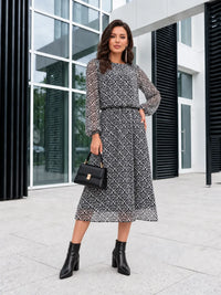 Robe midi mousseline motif chevron manches longues – Noir & Blanc & Gris & Noir Graphite & Noir Moiré