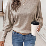 T-shirt femme manches chauve-souris col rond beige 7