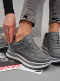 Baskets grises à plateforme et semelle air cushion 6