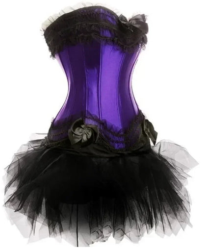 Corset et Jupe violet satiné avec dentelle noire et jupe tutu noire pour un look élégant et sophistiqué.