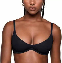 Soutien-gorge sans armatures décolleté profond sans rembourrage – Noir