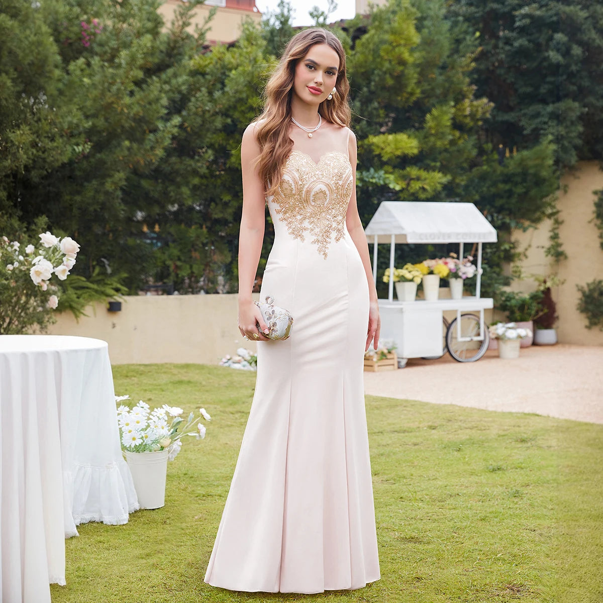 Robe longue satin lacée dos nu – Ivoire CPS262