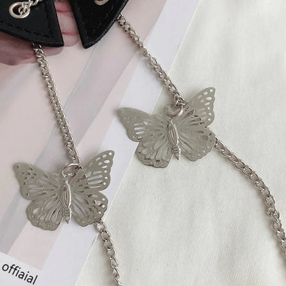 Corset Papillon avec chaînes et papillons en métal délicat, accessoire élégant et féminin pour sublimer votre look.