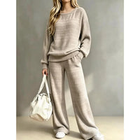Ensemble deux pièces femme pull tricoté et pantalon large