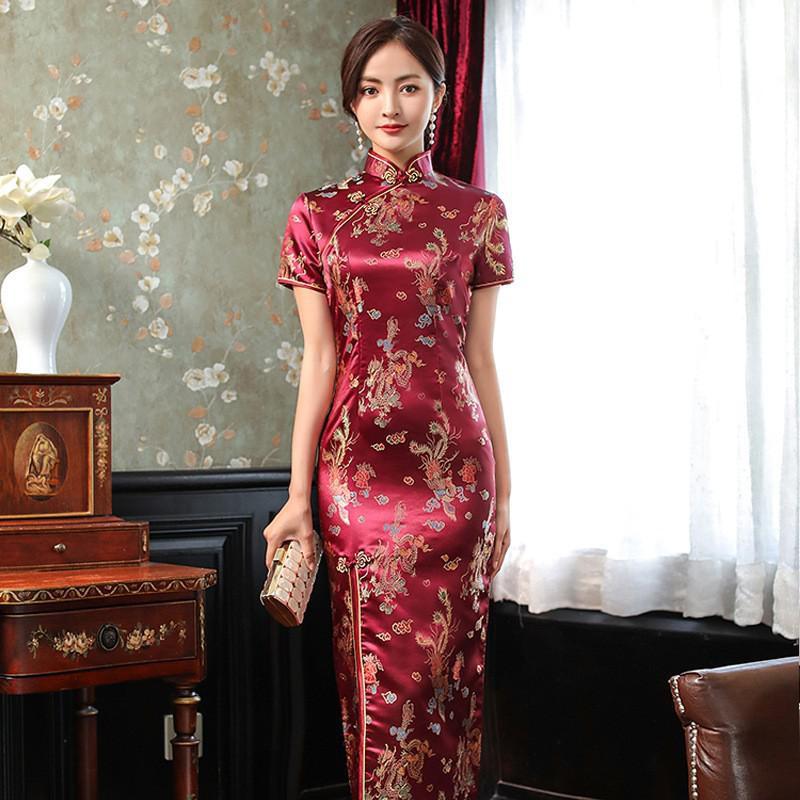 robe japonaise rouge et dorée