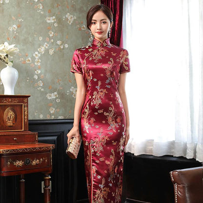 robe japonaise rouge et dorée